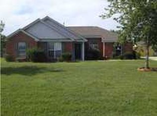 130 N Springfield Dr, Millbrook, AL 36054