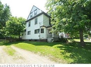 136 Waverly St, Pittsfield, ME 04967