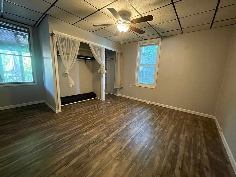 607 Ohio River Blvd - (12206) — Photo 12