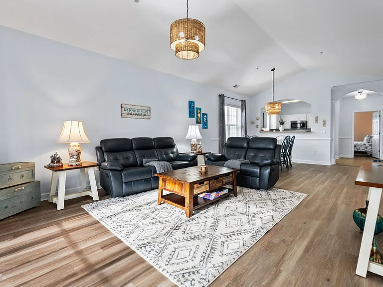6203 Catalina Dr #1635 — Photo 1