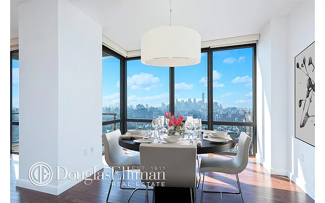 Rented by Douglas Elliman | media 22