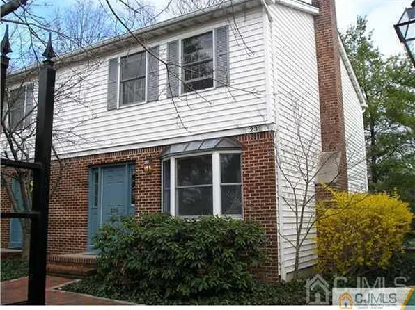 0-239D Amboy Ave, Metuchen, NJ 08840