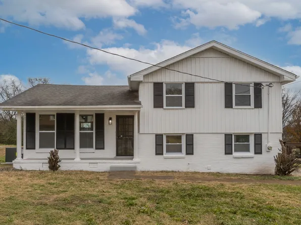 3820 Dubois Dr, Nashville, TN 37207