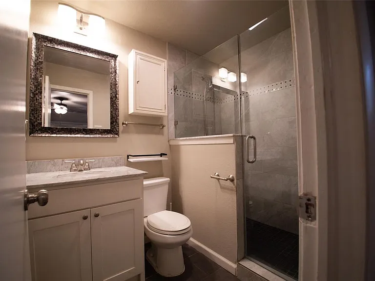 1217 Danville Dr — Photo 11