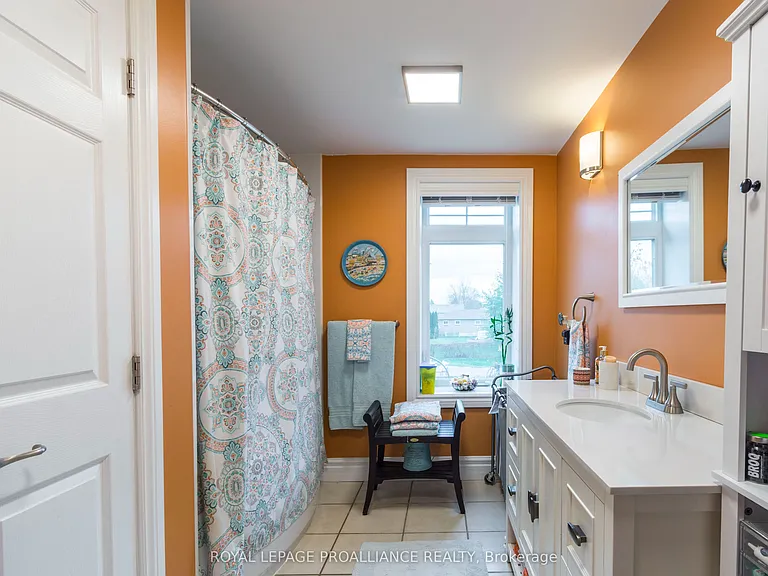 145 Farley Ave #103 — Photo 14