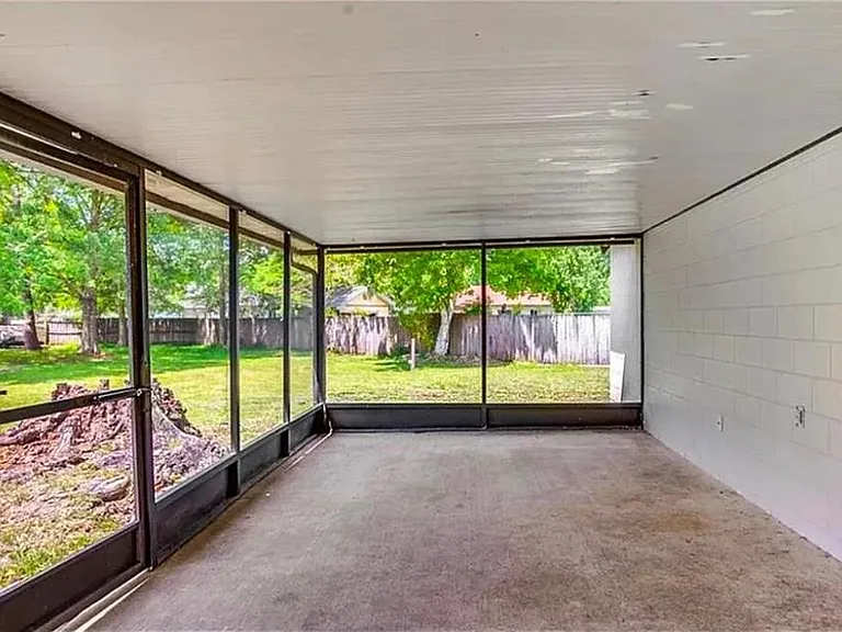 120 Bent Oak Ct — Photo 17