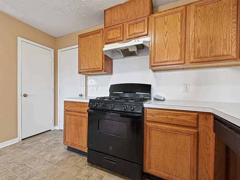 3006 Palace Oaks Dr — Photo 17