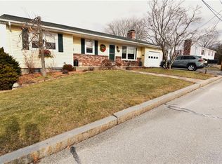 88 Carey Ct, Woonsocket, RI 02895