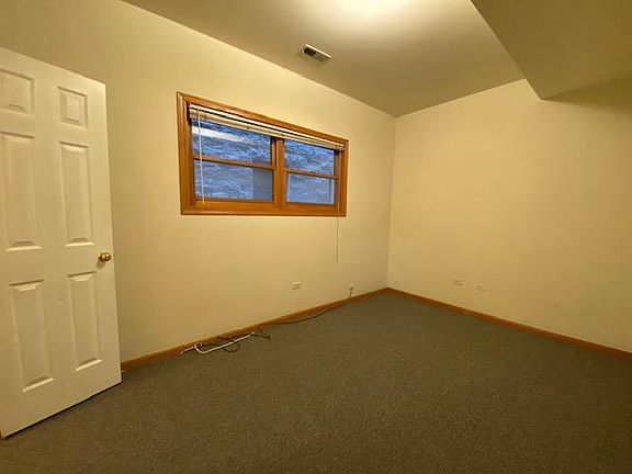 5th image of 920 N Paulina St #1N