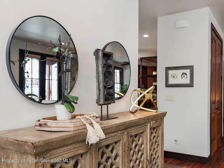 333 Sopris Cir — Photo 8