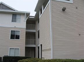 1st image of 3921 SW 34th St APT 309