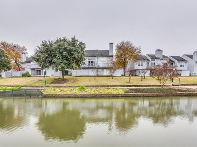 671 Cimarron Trl, Irving, TX, 75063