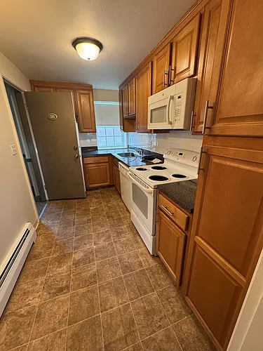 42 Worthen Rd Photo 1