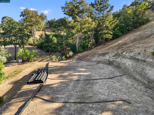 221 Dean Rd, Alamo, CA 94507