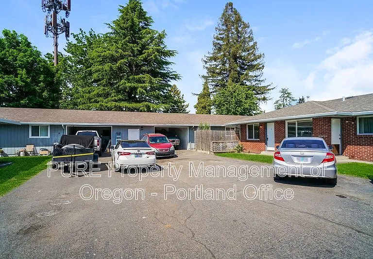 1049 SE Walnut St #7 — Photo 17