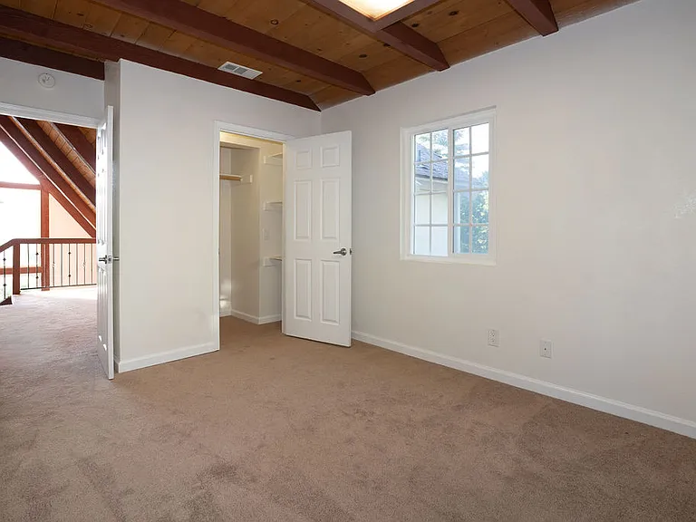 521 Pioneer Rd — Photo 27