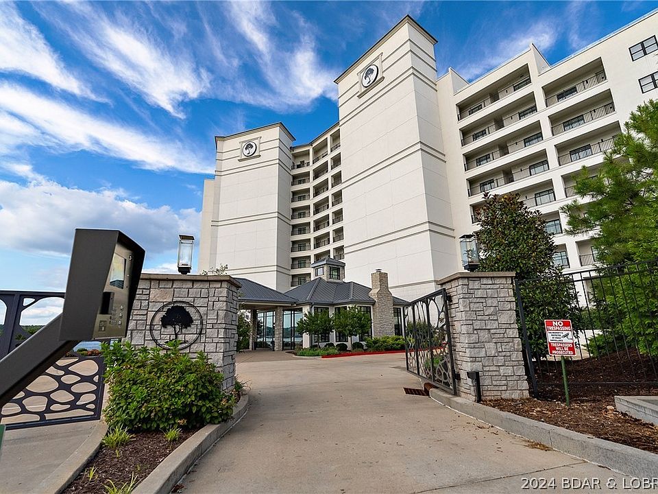 1st image of 166 Captiva Dr Unit 8D
