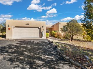 2101 Calle Tecolote, Santa Fe, NM 87505