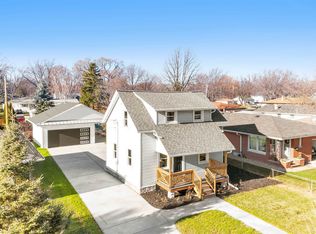 1812 10th Ave, Green Bay, WI 54304