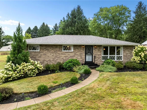 1215 Cascade Rd, Monaca, PA 15061