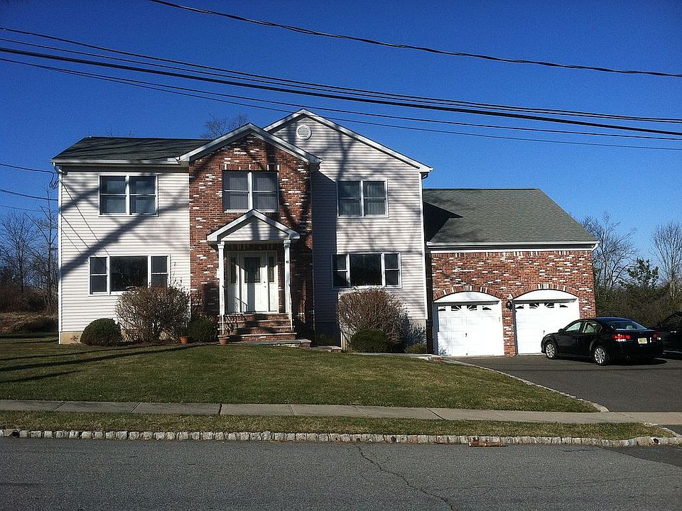 1st image of 10 Ellison Ave