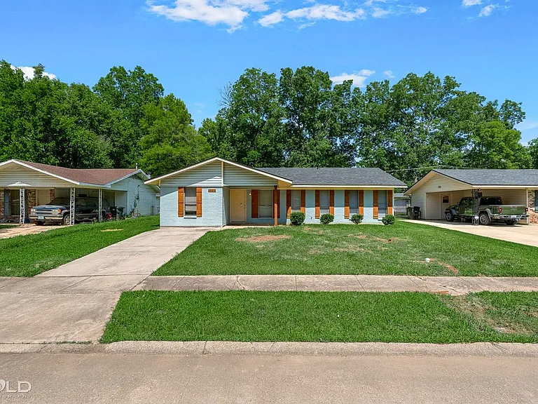 1520 Lampkin St — Photo 2