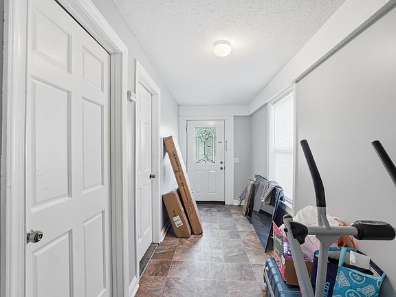 3rd image of 2314 Portland Ave