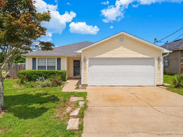 10672 Senegal Dr, Pensacola, FL 32534