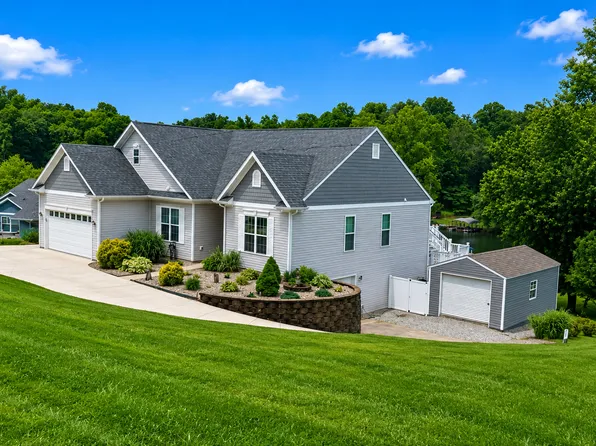 1992 S Painted Hills Ct, Martinsville, IN 46151