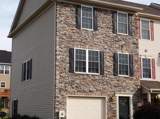 286 Morlatt Ln, Martinsburg, WV 25404