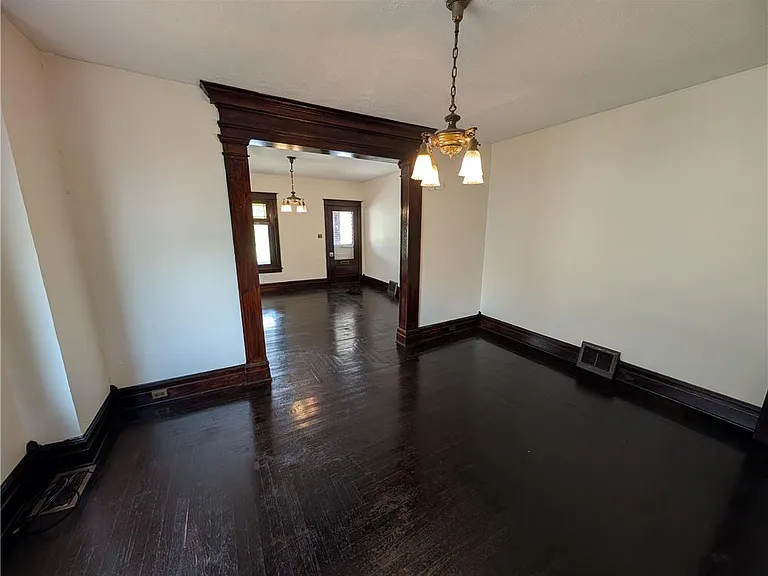 2132 Lincoln Ave — Photo 7