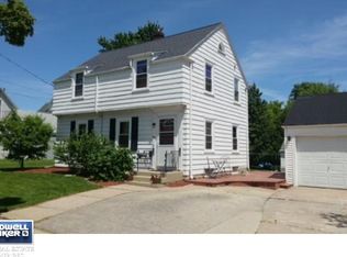 616 S Locust St, Appleton, WI 54914