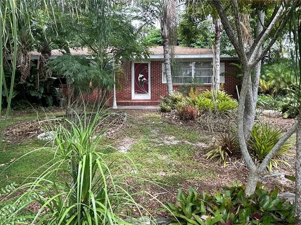 1021 Highview Dr, Lake Wales, FL 33853