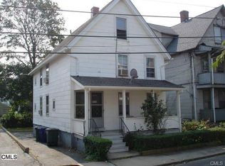 34 Jetland Pl, Bridgeport, CT 06605