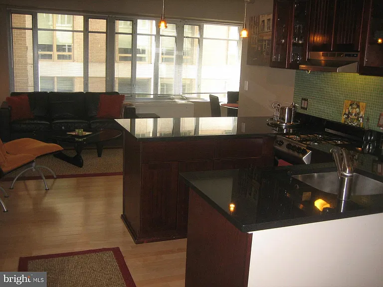 1711 Massachusetts Ave NW #412 — Photo 4