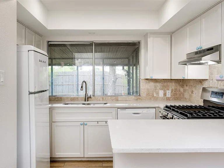4811 Brushy Ridge Dr — Photo 24