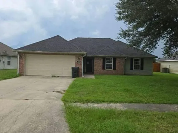 285 Baptiste Cir, Houma, LA 70363