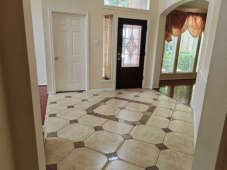 15319 Truslow Point Ln — Photo 12