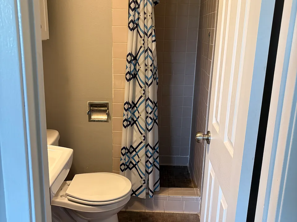 1108 Cedar Ct
