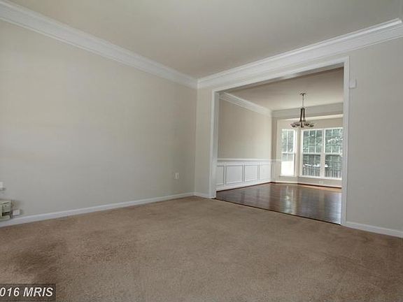 Living Room- Alt View