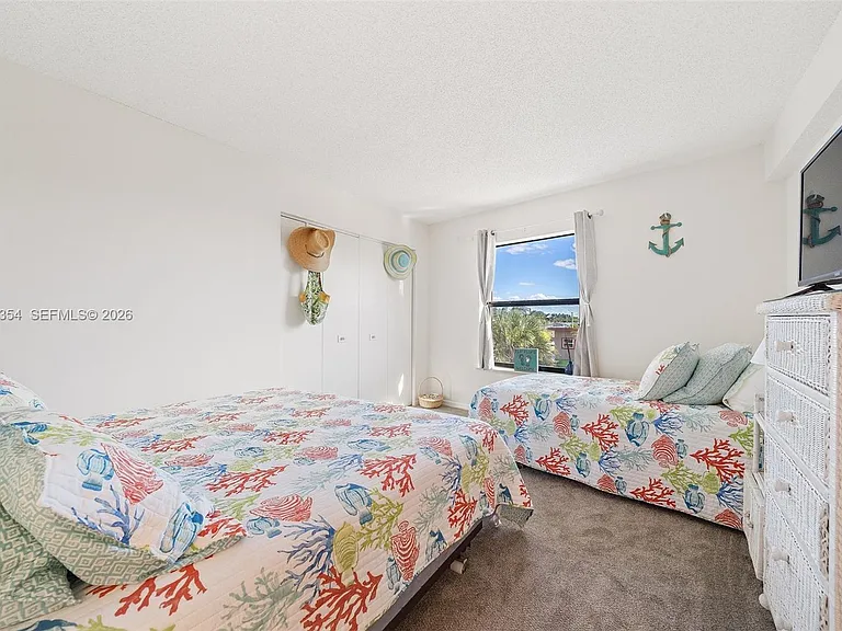 355 S Ocean Dr #401 — Photo 17