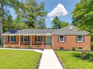 11270 Linderwood Dr, Mechanicsville, VA 23116