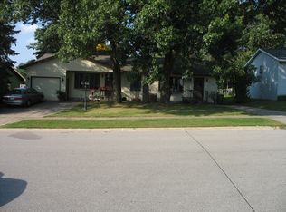 613 Vilas St, Onalaska, WI 54650