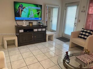 17 Westbury Cir #17, Deerfield Beach, FL 33442