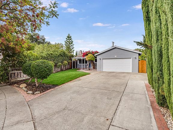 2nd image of 2043 Paseo Olivos Ct