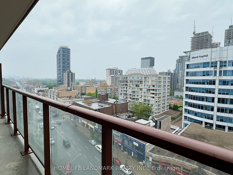 33 Helendale Ave #809 — Photo 10