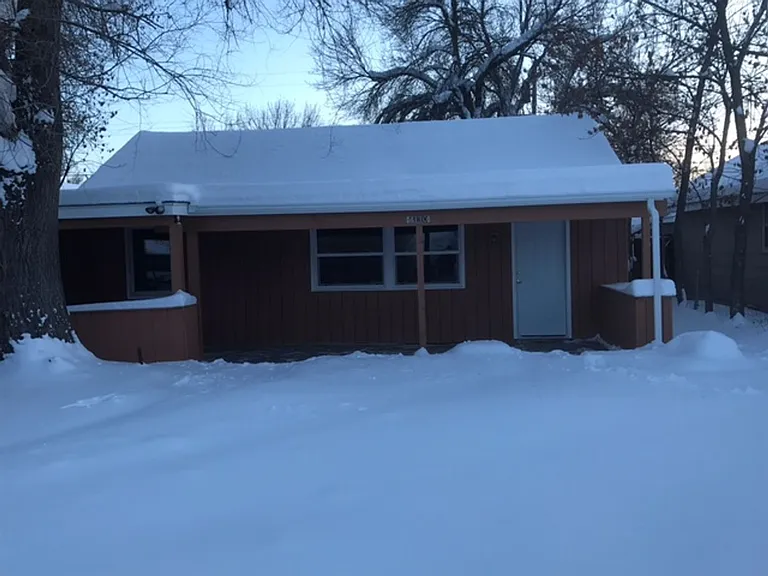 4110 Ryan Ave — Photo 2