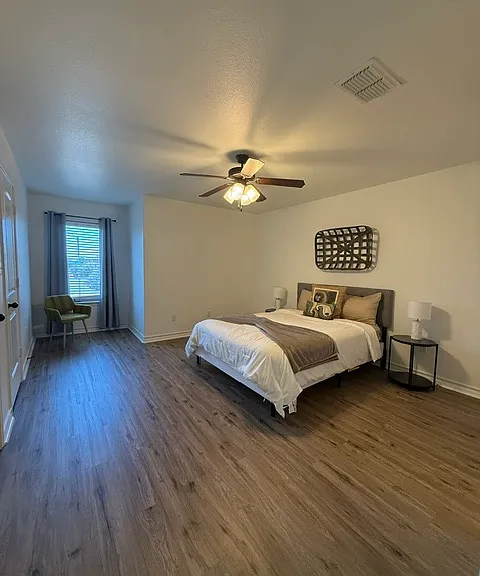 10507 Quinton Ave — Photo 16