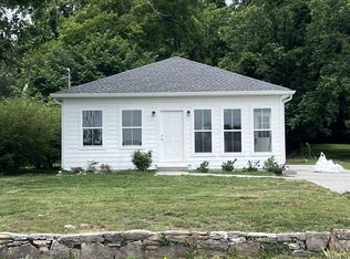 612 E Madison St, Pulaski, TN 38478