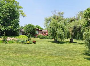 4604 Oak Crest Rd, Crystal Lake, IL 60012